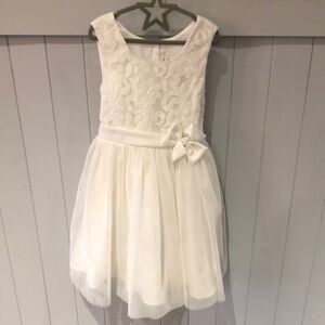 Jona Michelle (6T) Formal Flower Girl or Communion Dress